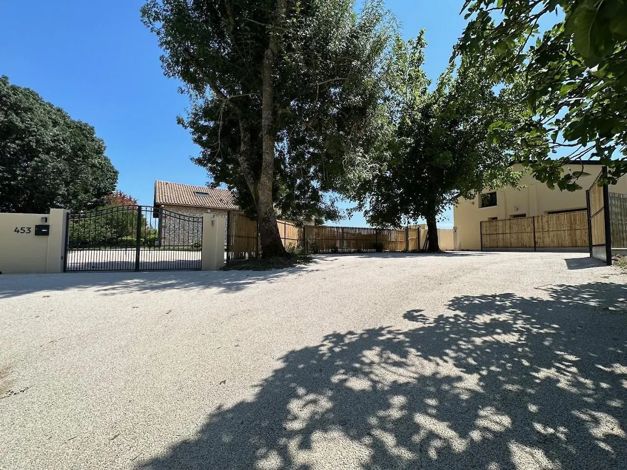 La Halte Occitane - Classe 3 Etoiles - 1 Chambre, Parking, Terrasse, Tout Inclus Montauban Francia
